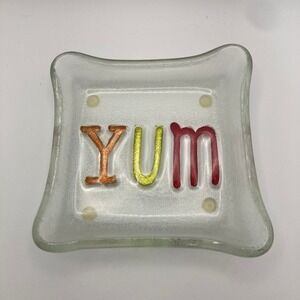 Lori Seibert for Silvestri Fusion Small 4x4 Glass Plate "YUM"‎